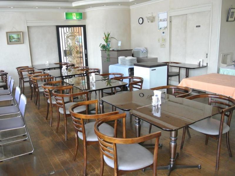Apa Hotel Tonami Ekimae Екстериор снимка