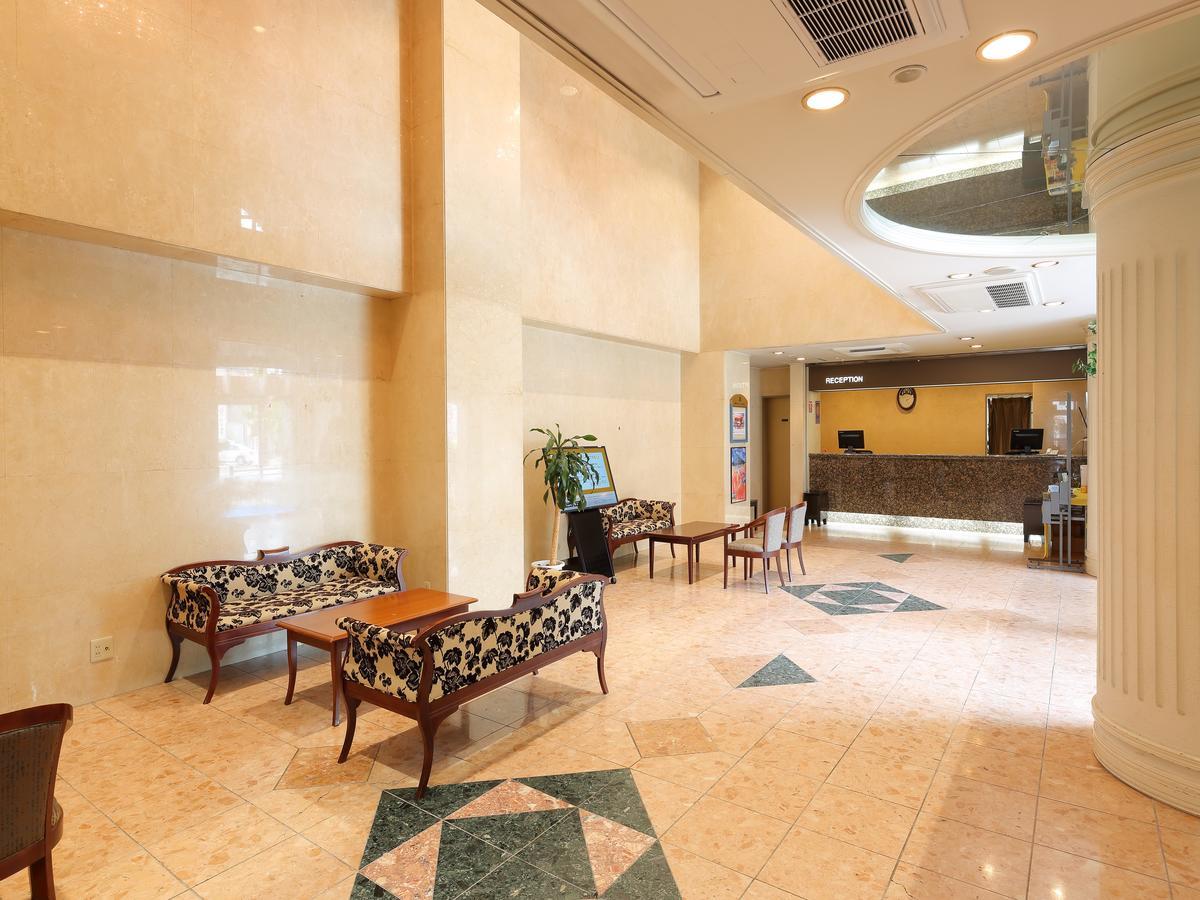 Apa Hotel Tonami Ekimae Екстериор снимка